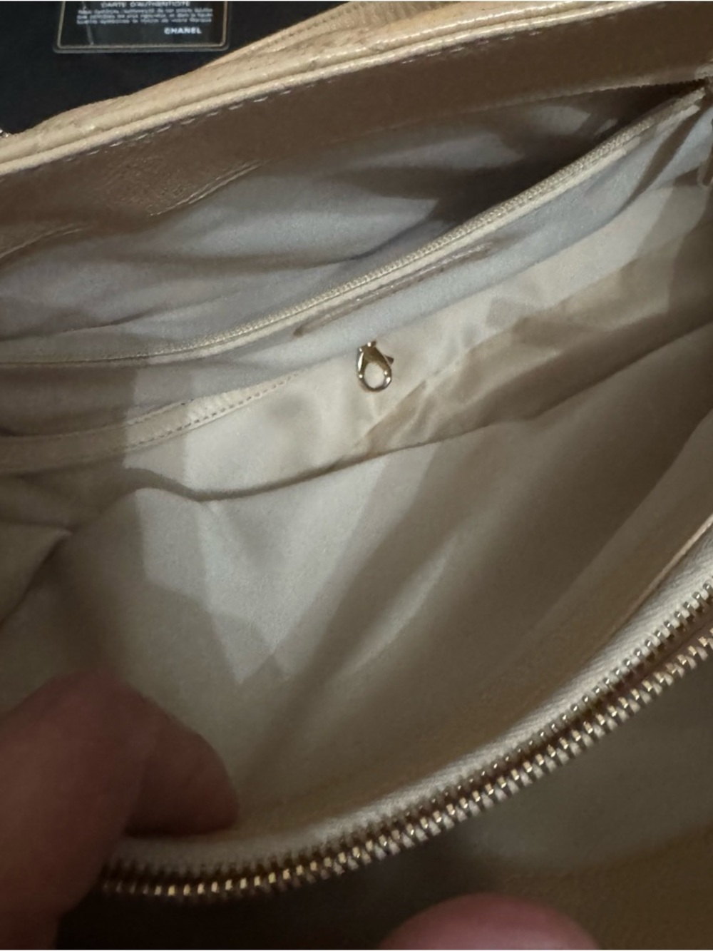 CHANEL Beige Quilted Leather Tote with Gold Chain-Strap - Picture 4 of 12
